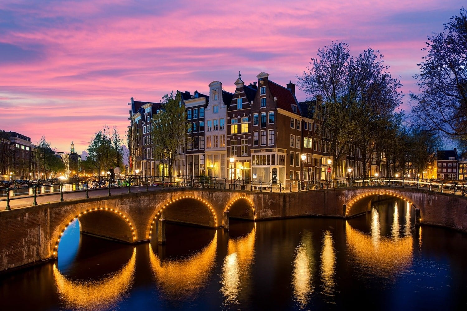 inntel-hotels-amsterdam-centre-couples-to-do-romance