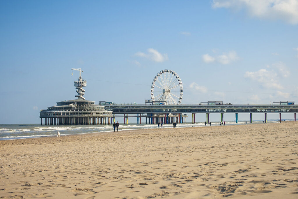 Vier de Lente in Scheveningen
